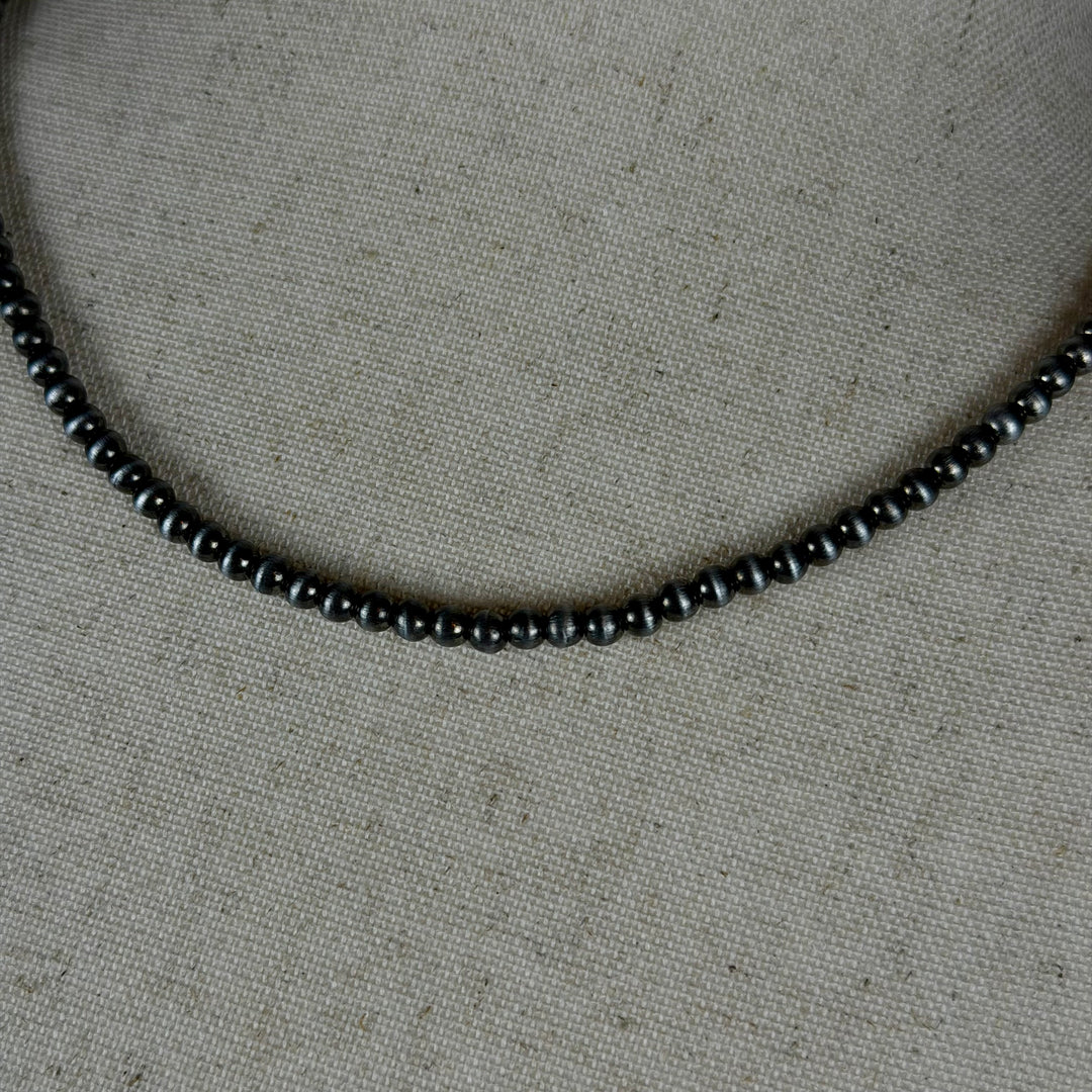 Navajo-Inspired Pearl Necklace | Short | 4mm
