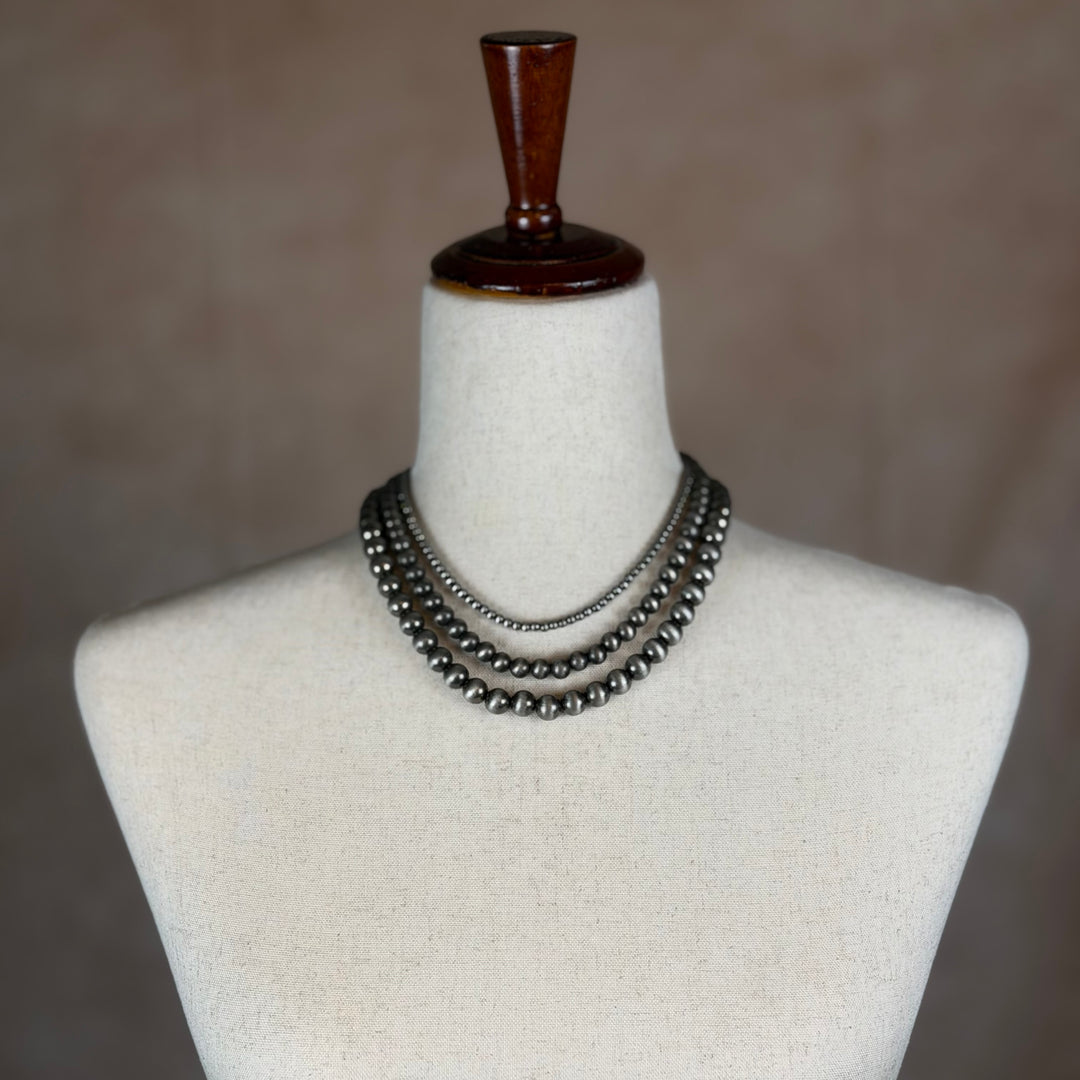 Navajo-Inspired Pearl Necklace | Short | 4mm