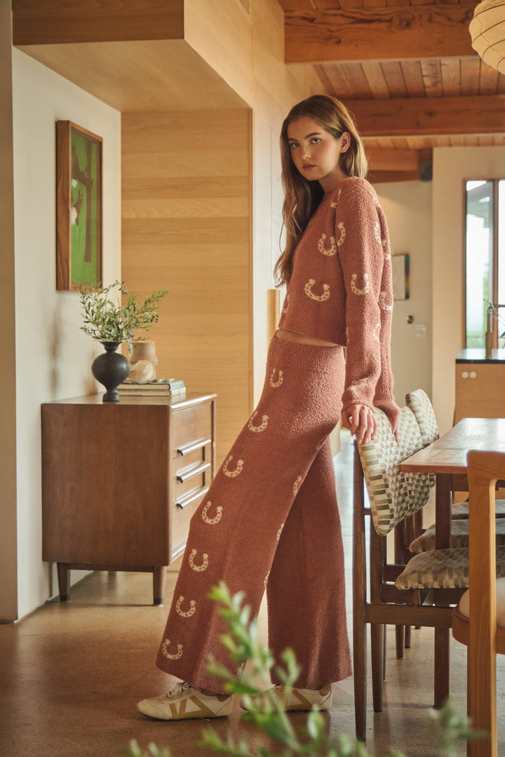 Lucky Horseshoe Lounge Set